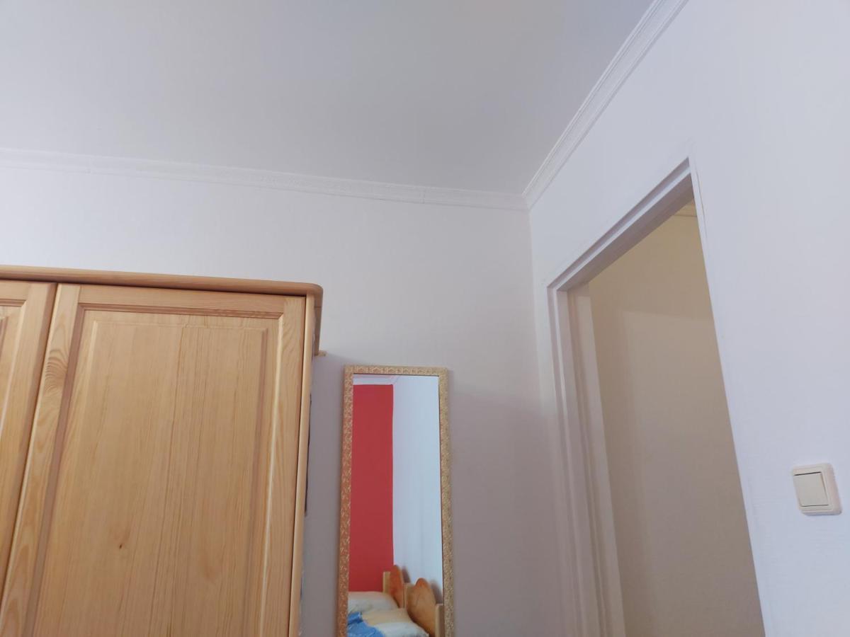 Pokoje Goscinne Tomasz Międzywodzie Exterior foto